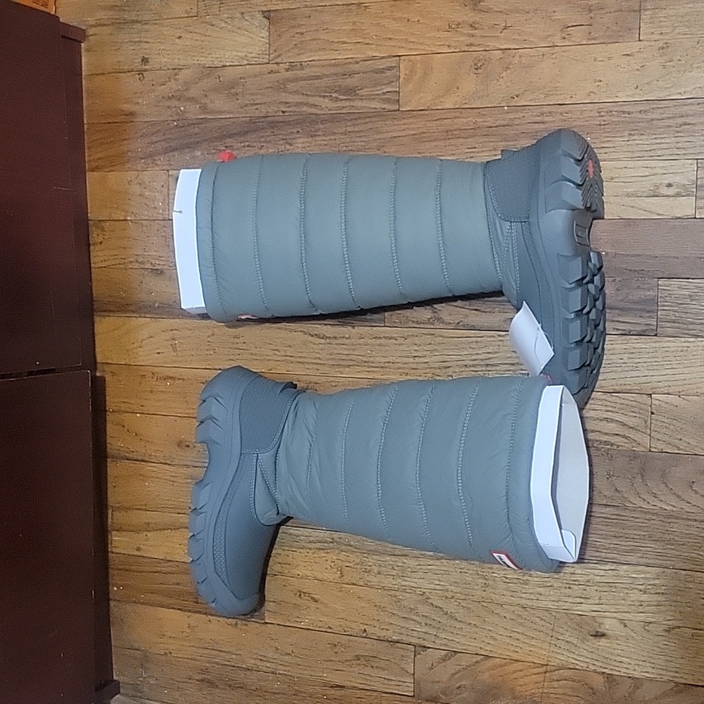 Hunter Boots - Picture 4 of 9